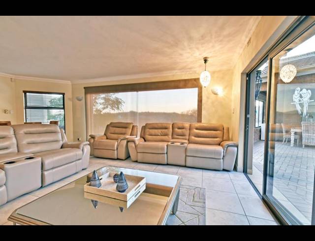 5 BEDROOM HOUSE FOR SALE IN BASSONIA